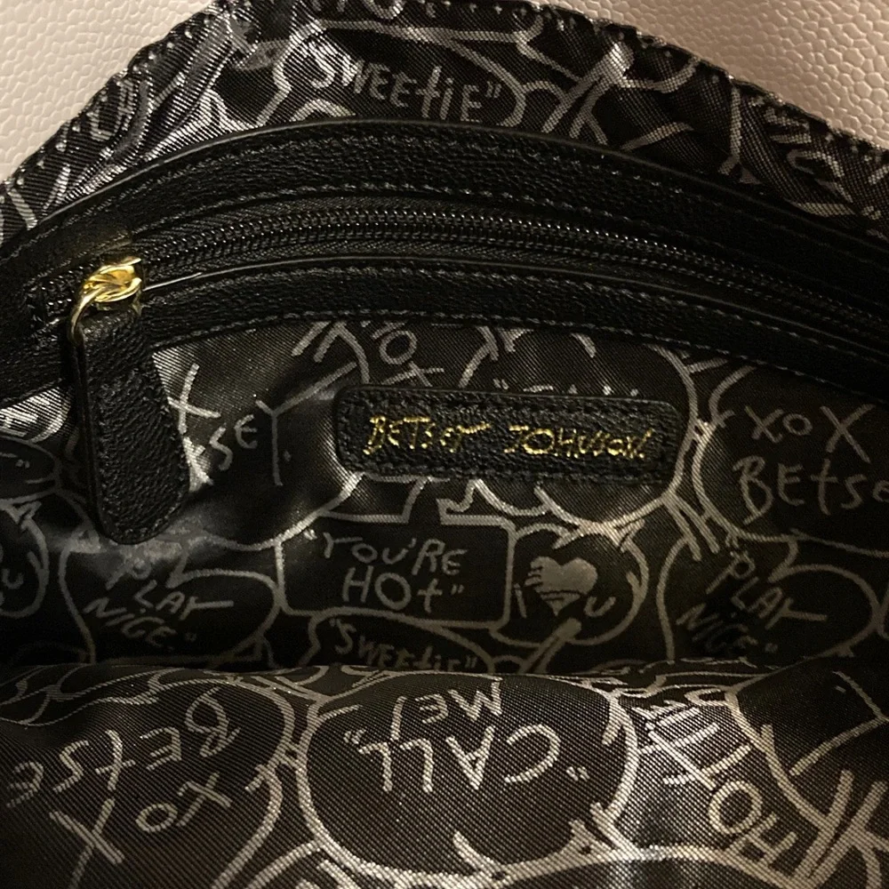 Betsey Johnson NEW Large Black & White Floral Stripe Tote Hard to Find! RaRe! - Picture 12 of 12